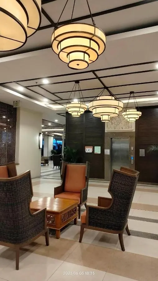 Апартаменты Alea Residences Condo Near Airport And Moa! Cozy Place With Main Street And Manila Bay View